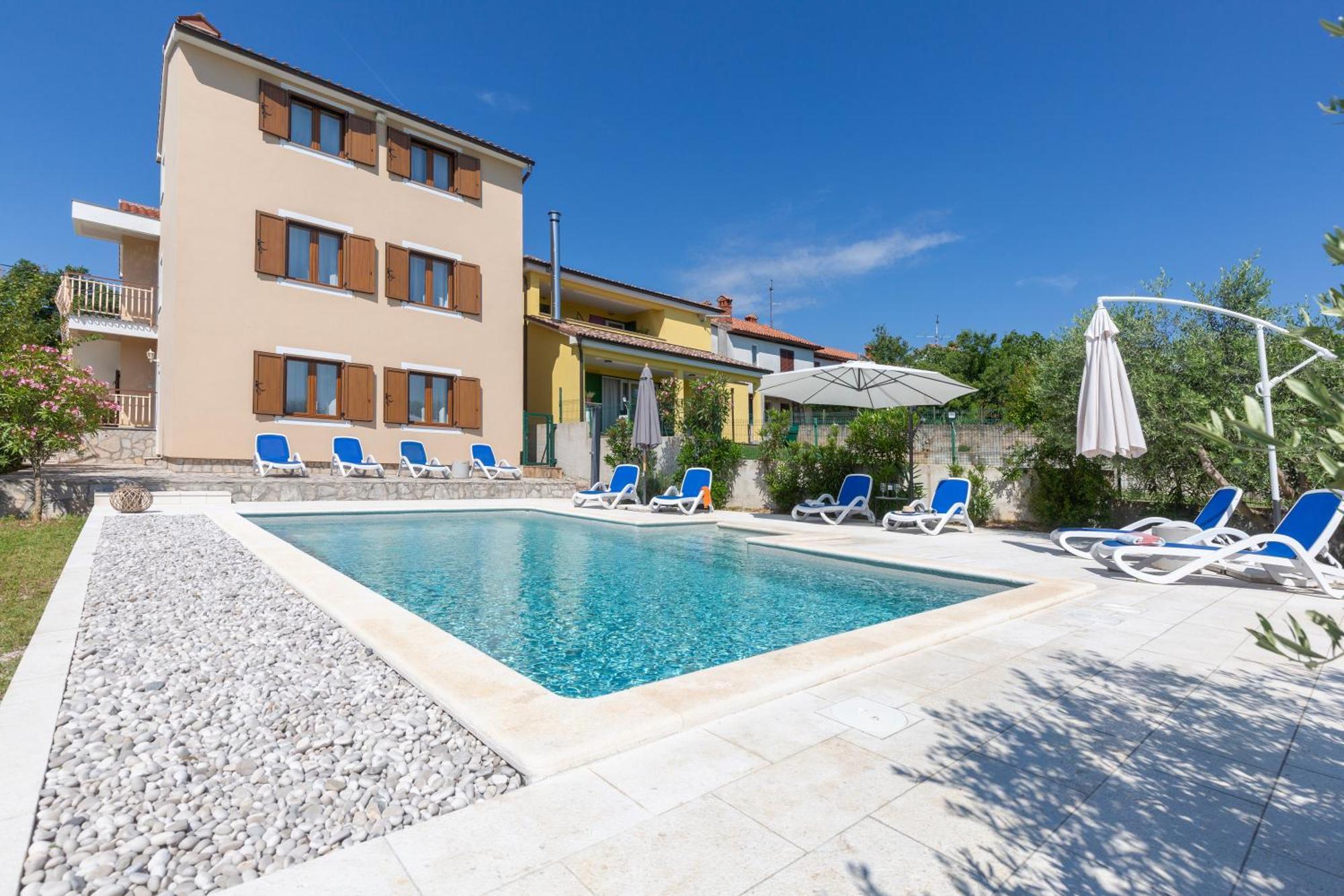 Apartments "Alen" Nedescina Exterior photo
